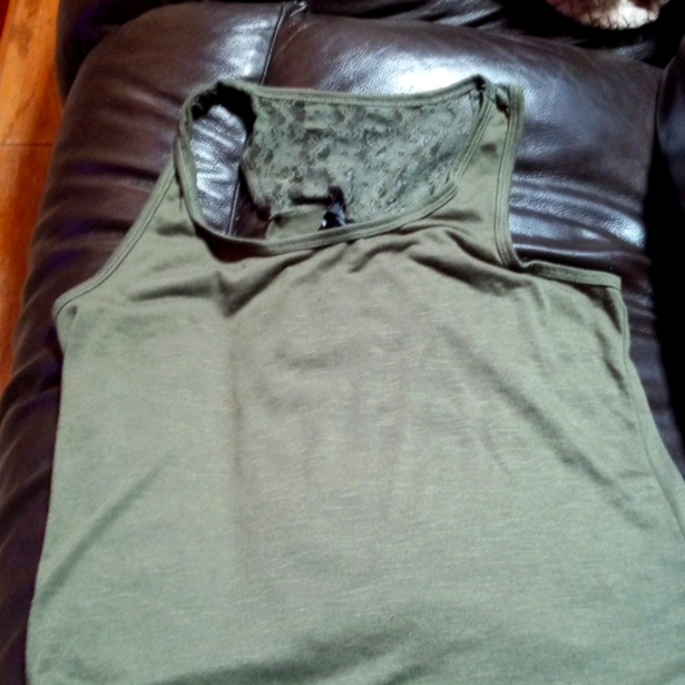 No Comment tank